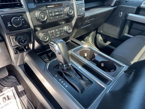 Used 2019 Ford F150 XLT w/ Equipment Group 302A Luxury AWD/4WD image 19