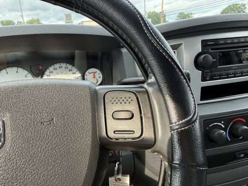 Used 2008 Dodge Ram 2500 Truck SLT w/ Popular Equipment Group AWD/4WD image 16