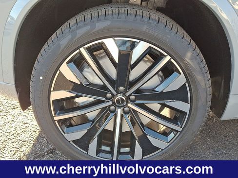 New 2026 Volvo XC90 B6 Plus w/ Protection Package Premier image 6