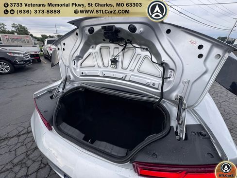 Used 2018 Chevrolet Camaro SS RWD image 11