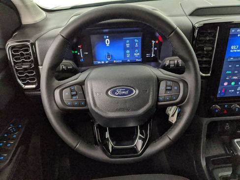 New 2025 Ford Ranger XLT w/ FX4 Off-Road Package image 16