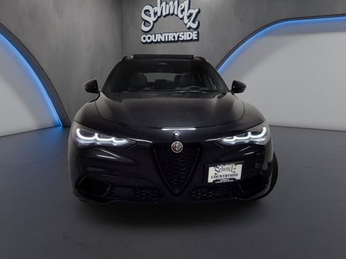 Used 2025 Alfa Romeo Stelvio Sprint AWD/4WD image 3