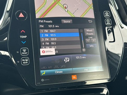 Used 2020 Toyota Prius Prime Limited image 18