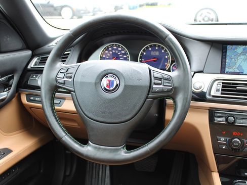 Used 2012 BMW ALPINA B7 image 17