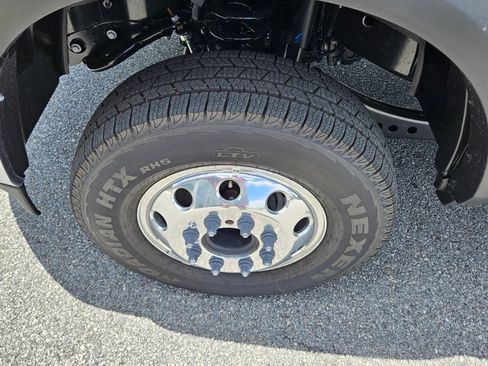 New 2025 RAM 3500 Big Horn image 16