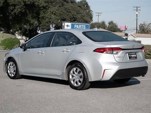 Used 2023 Toyota Corolla LE image 58