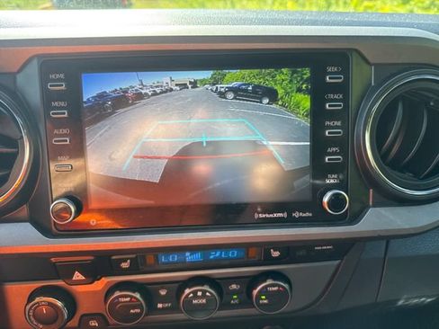 Used 2023 Toyota Tacoma TRD Sport w/ TRD Premium Sport Package AWD/4WD image 27
