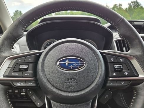 Used 2024 Subaru Forester Touring AWD/4WD image 32
