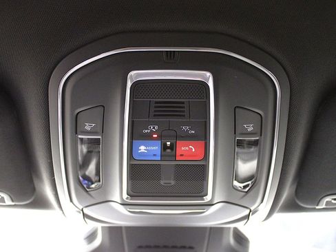 New 2026 Jeep Cherokee Laredo AWD/4WD image 23
