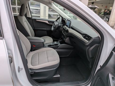 Used 2022 Ford Escape SE AWD/4WD image 32