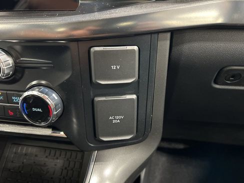 New 2025 Ford F150 Lariat w/ Equipment Group 502A High image 26