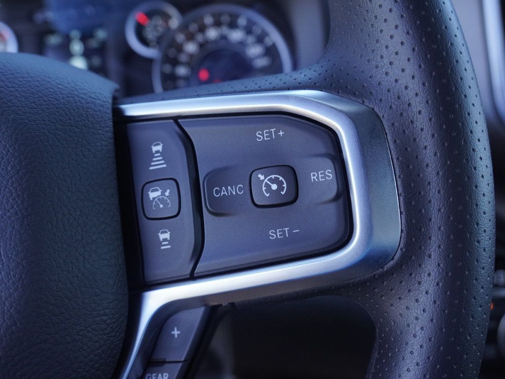 New 2026 RAM 1500 Big Horn AWD/4WD image 17