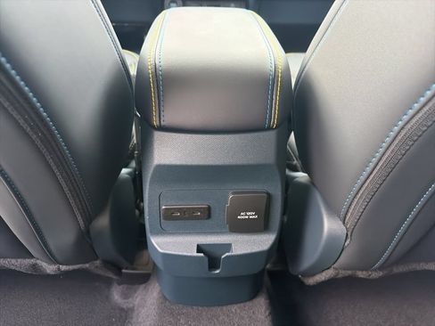 New 2026 Ford Maverick Lobo AWD/4WD image 17