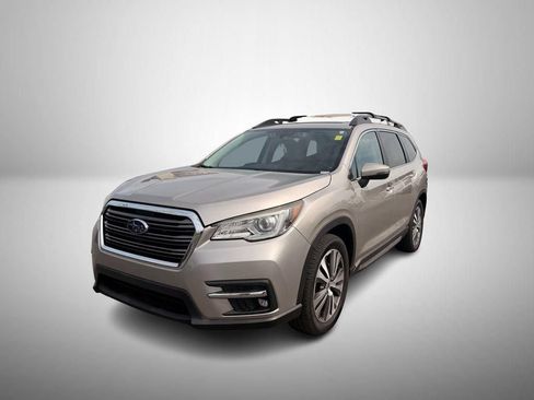 Used 2019 Subaru Ascent Limited AWD/4WD image 2