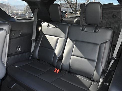 Used 2025 Ford Explorer ST-Line image 15