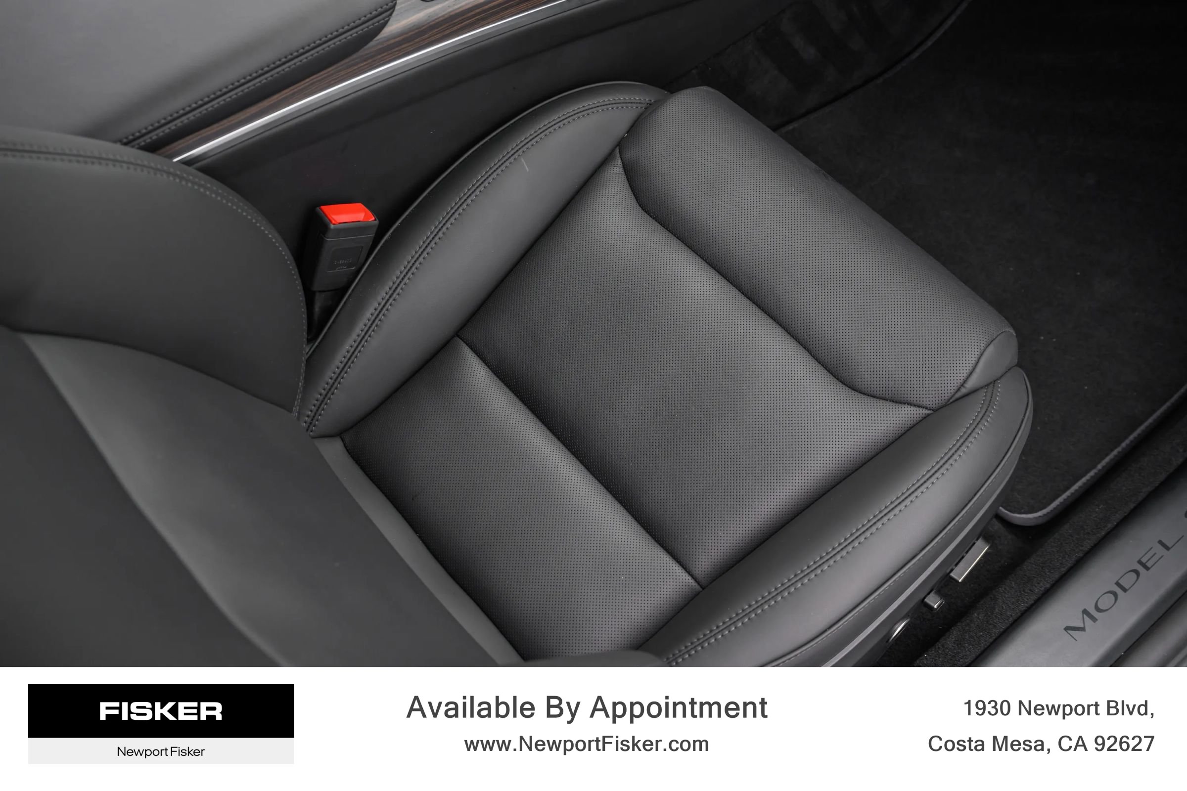 Used 2024 Tesla Model S AWD/4WD image 34