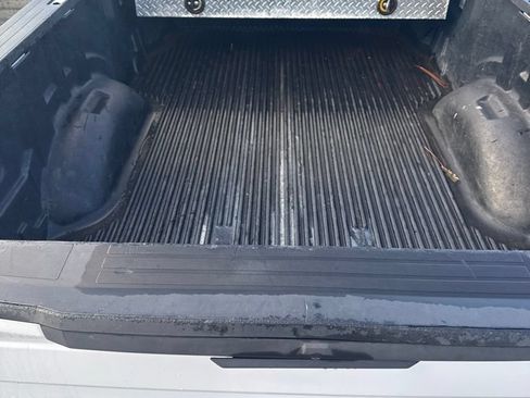 Used 2018 Ford F250 XL w/ Power Equipment Group RWD image 12