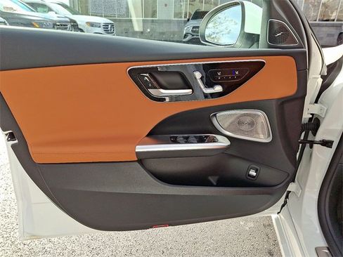 Used 2026 Mercedes-Benz C 300 4MATIC Sedan image 10