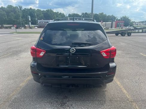 Used 2020 Nissan Pathfinder SL FWD image 4