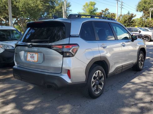 Used 2026 Subaru Forester Premium AWD/4WD image 5