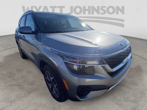 Used 2021 Kia Seltos EX AWD/4WD image 13