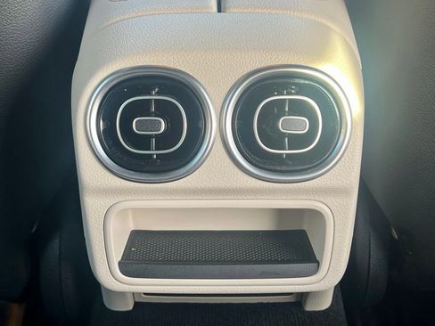 Certified 2023 Mercedes-Benz C 300 4MATIC Sedan image 22