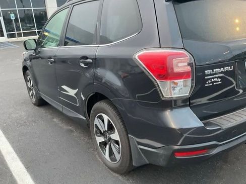 Used 2015 Subaru Outback 3.6R Limited image 9