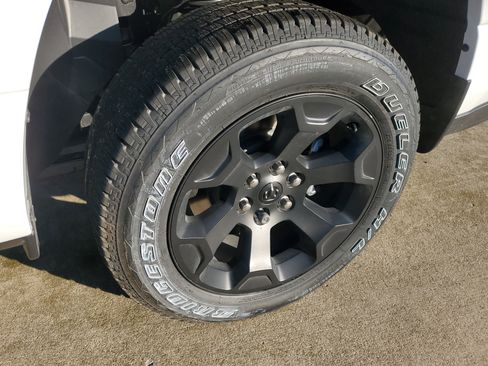 New 2026 RAM 1500 Express image 5