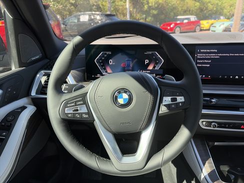 Used 2026 BMW X5 xDrive40i AWD/4WD image 14