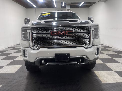 Used 2023 GMC Sierra 3500 Denali image 7