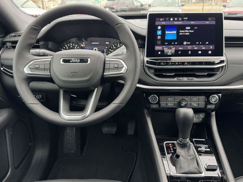 New 2026 Jeep Compass Latitude AWD/4WD image 2