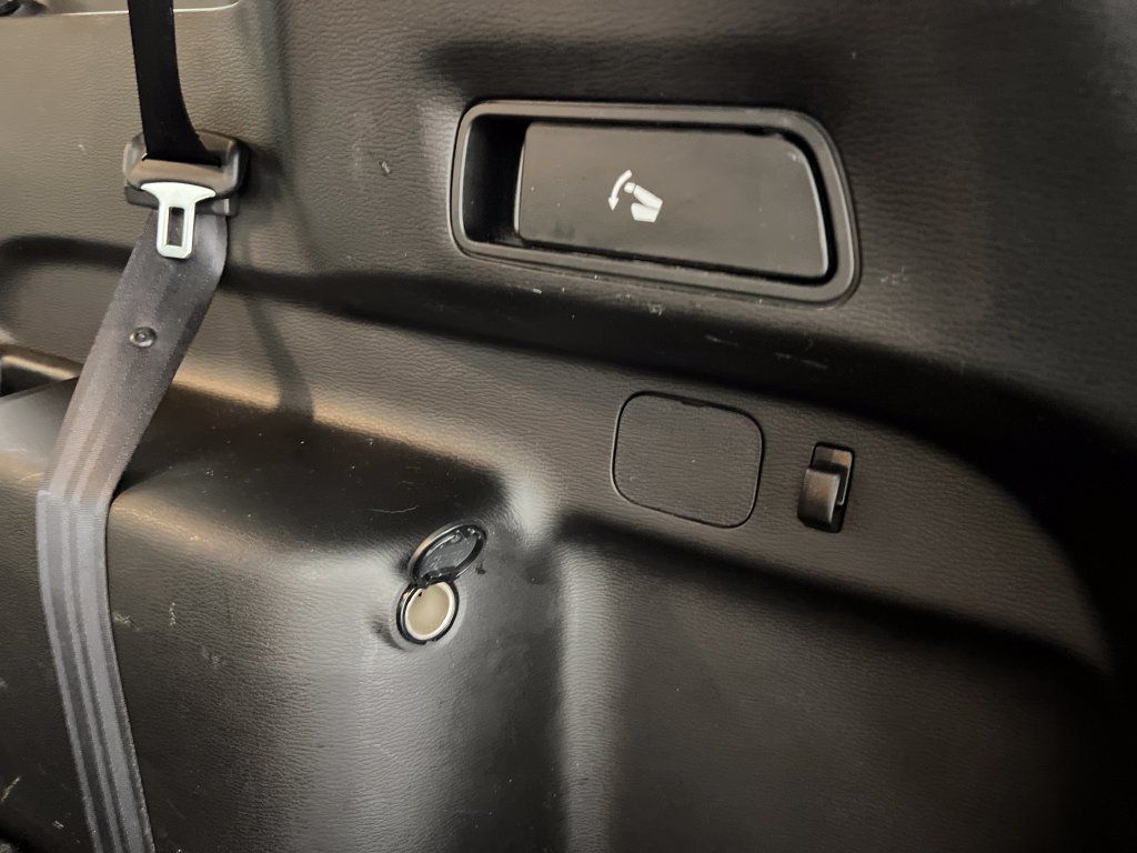 Used 2022 Mitsubishi Outlander SE FWD image 44