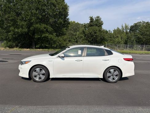 Used 2017 Kia Optima EX FWD image 4