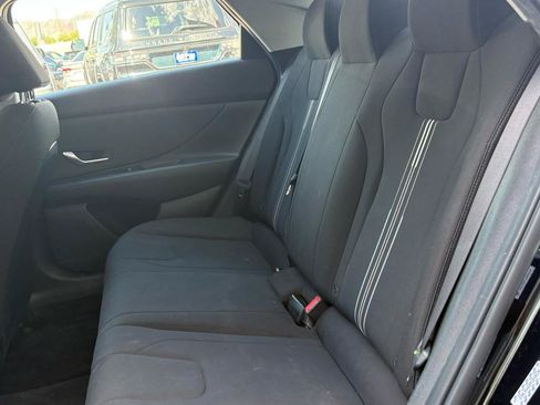 Used 2023 Hyundai Elantra SEL FWD image 30