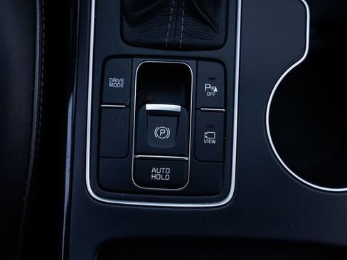 Used 2017 Kia Sorento SX image 48