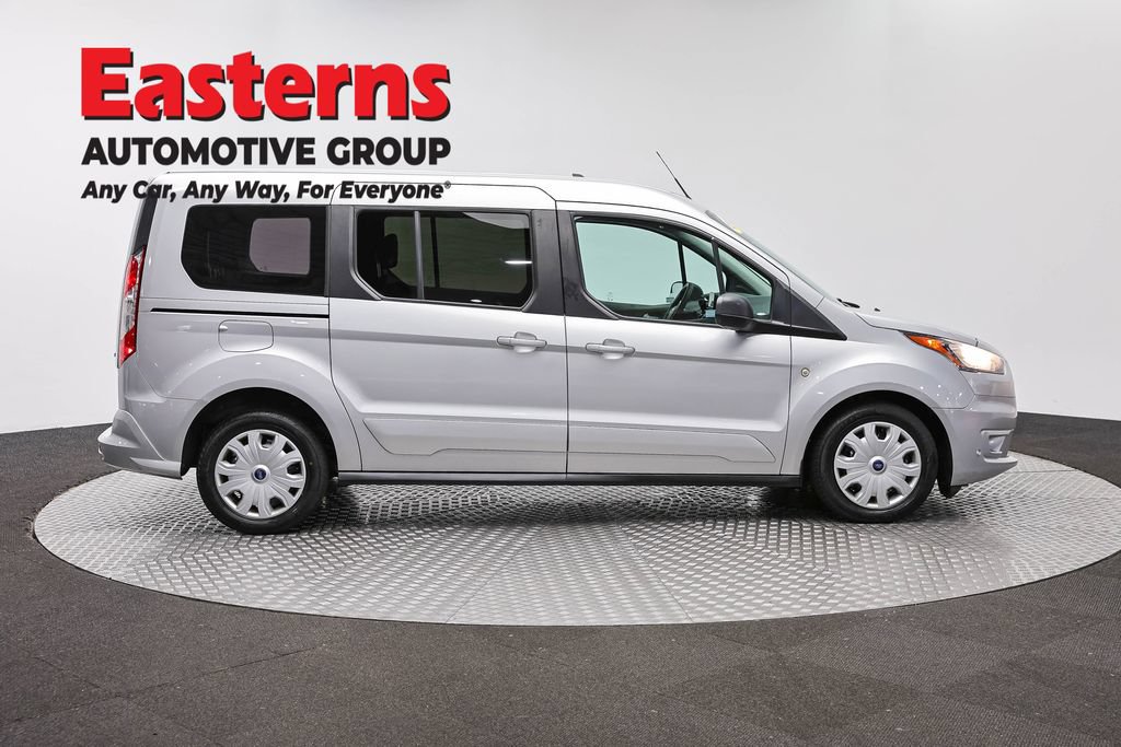 Used 2021 Ford Transit Connect XLT FWD image 5