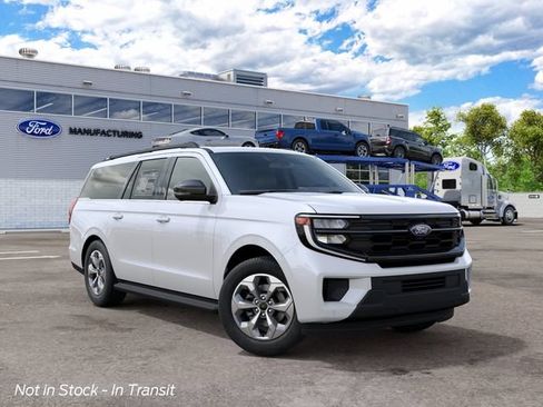 New 2027 Ford Expedition Max Active RWD image 4