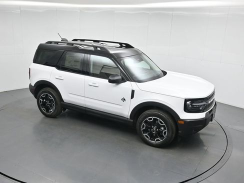 New 2025 Ford Bronco Sport Outer Banks image 37