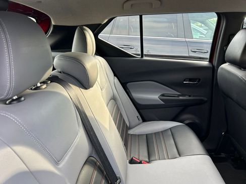 Used 2023 Nissan Kicks SR w/ SR Premium Package FWD image 13