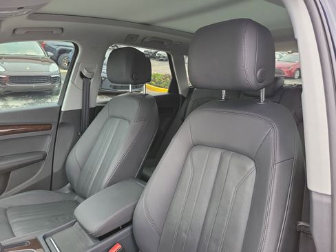 Used 2019 Audi Q5 2.0T Premium Plus w/ Premium Plus Package image 17