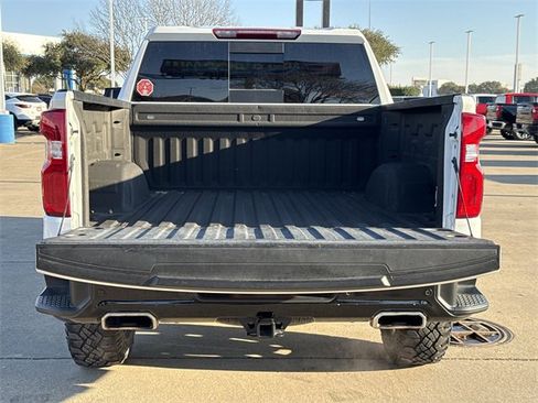 Certified 2022 Chevrolet Silverado 1500 LT Trail Boss w/ Convenience Package II image 34