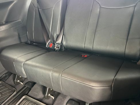 Certified 2026 Toyota Sienna Platinum AWD/4WD image 15
