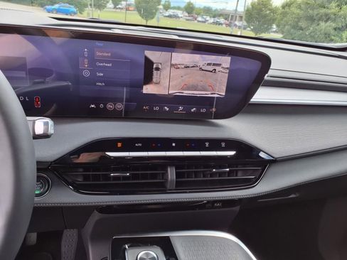 New 2026 Buick Enclave Sport Touring w/ Power Package image 15