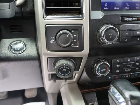 Used 2020 Ford F150 Lariat AWD/4WD image 37