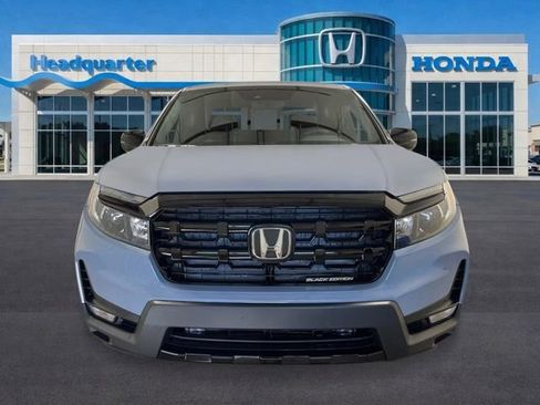 New 2026 Honda Ridgeline Black Edition image 8