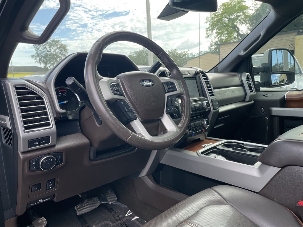 Used 2017 Ford F350 King Ranch w/ King Ranch Ultimate Package AWD/4WD image 15