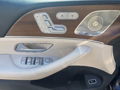 Used 2022 Mercedes-Benz GLE 350 4MATIC image 15