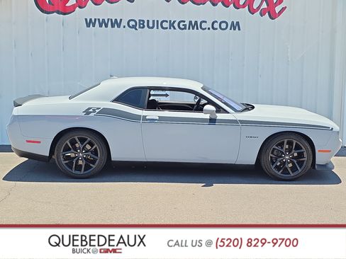 Used 2021 Dodge Challenger R/T w/ Blacktop Package RWD image 8