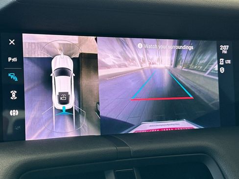 Certified 2022 Porsche Taycan image 19