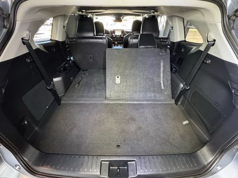 Used 2021 Toyota Highlander Limited AWD/4WD image 63